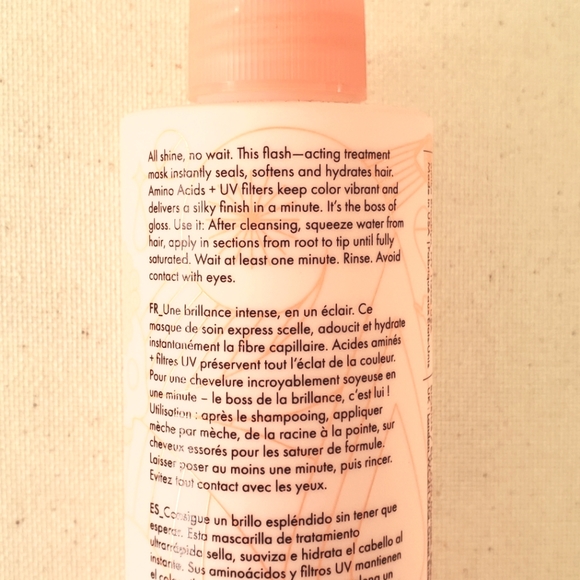 New Amika Flash Instant Shine Hair Mask - Picture 2 of 3